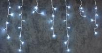 SLOVAKIA TREND RETAZ MAGICHOME VIANOCE ICICLE, 480 LED STUDENA BIELA, JEDNODUCHE SVIETENIE, CASOVAC